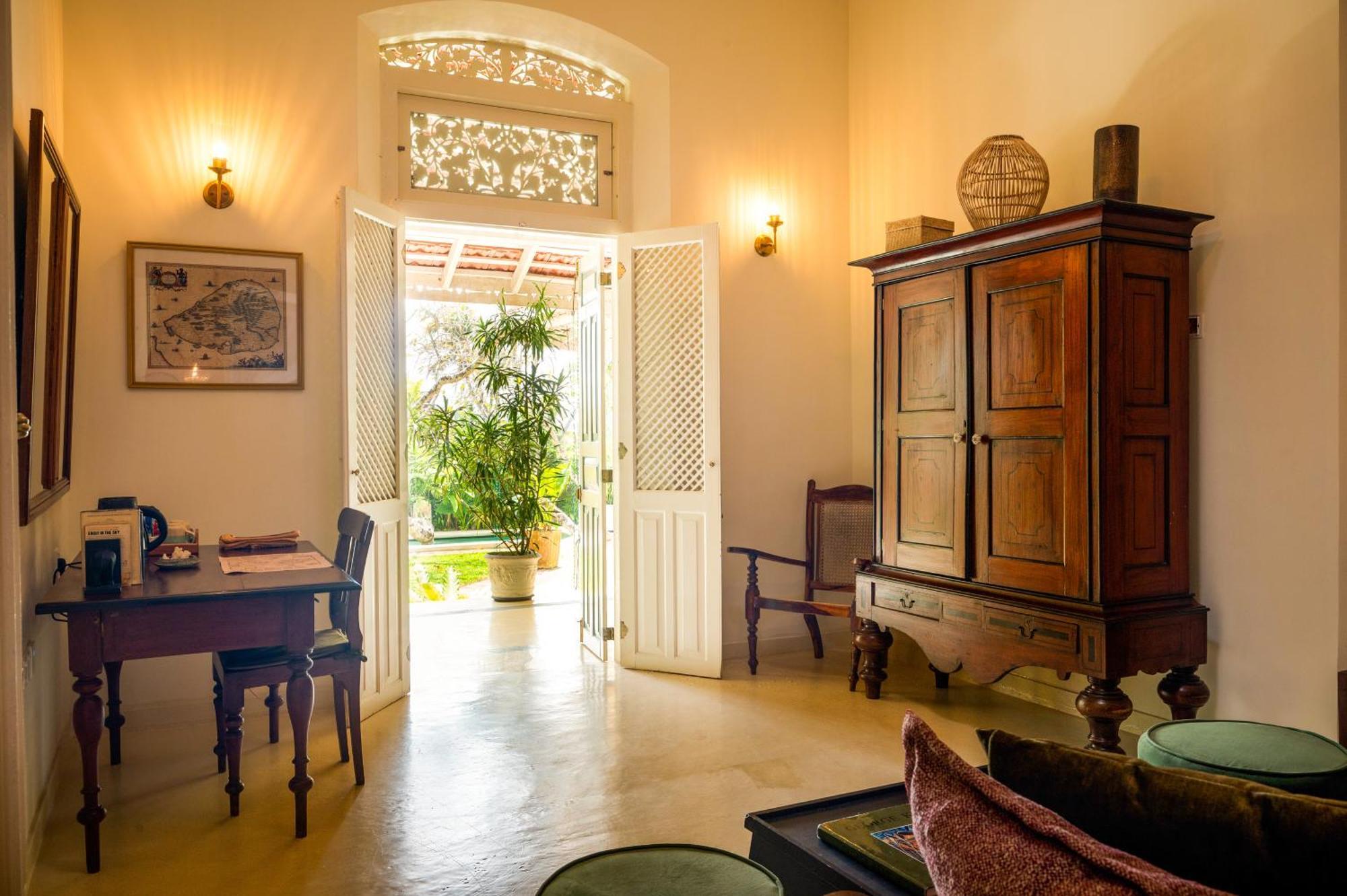 فندق The Sun House كالي المظهر الخارجي الصورة